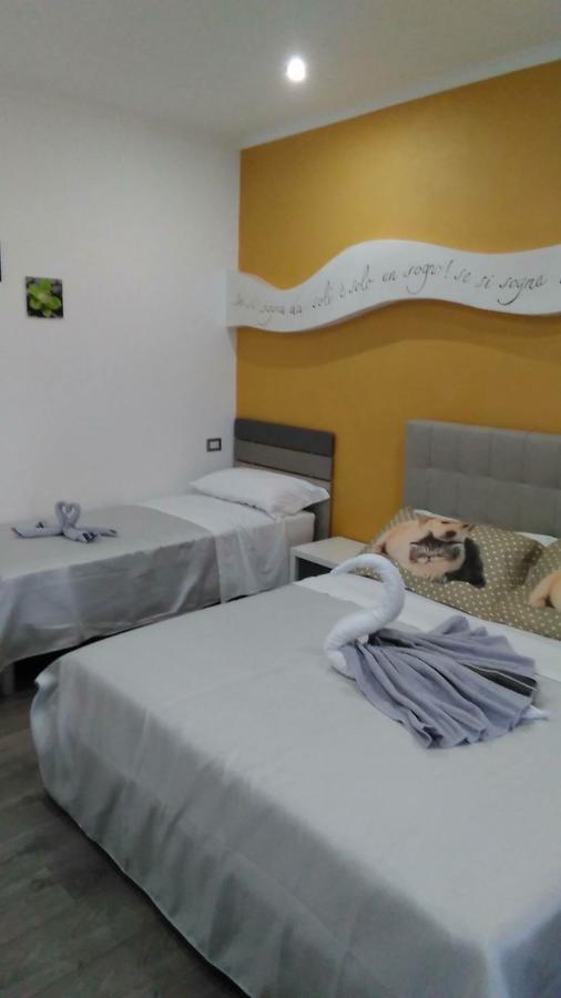 Dolce Vita Lovely Suites Cavriago Zimmer foto